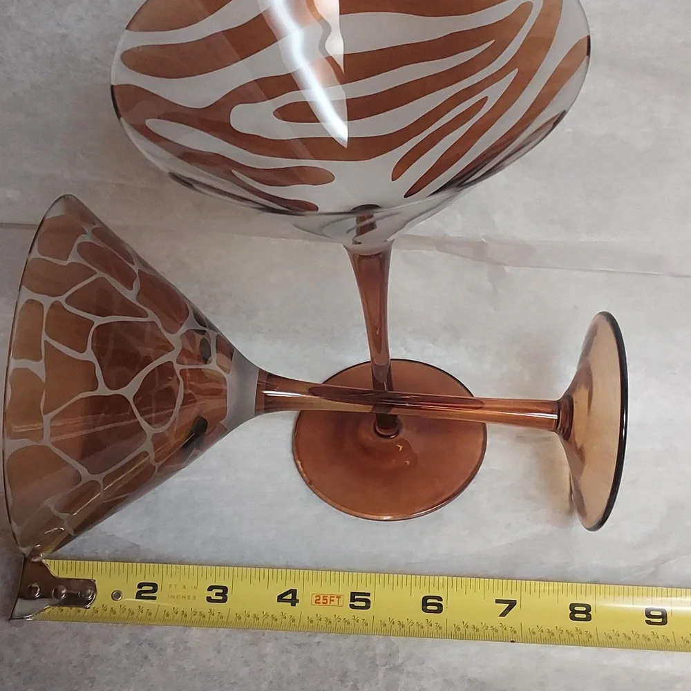 Vintage Animal Print Hetched Martini Glasses. - Picture 4 of 6